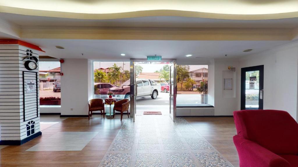 Golden Hotel Kota Kinabalu Kültér fotó