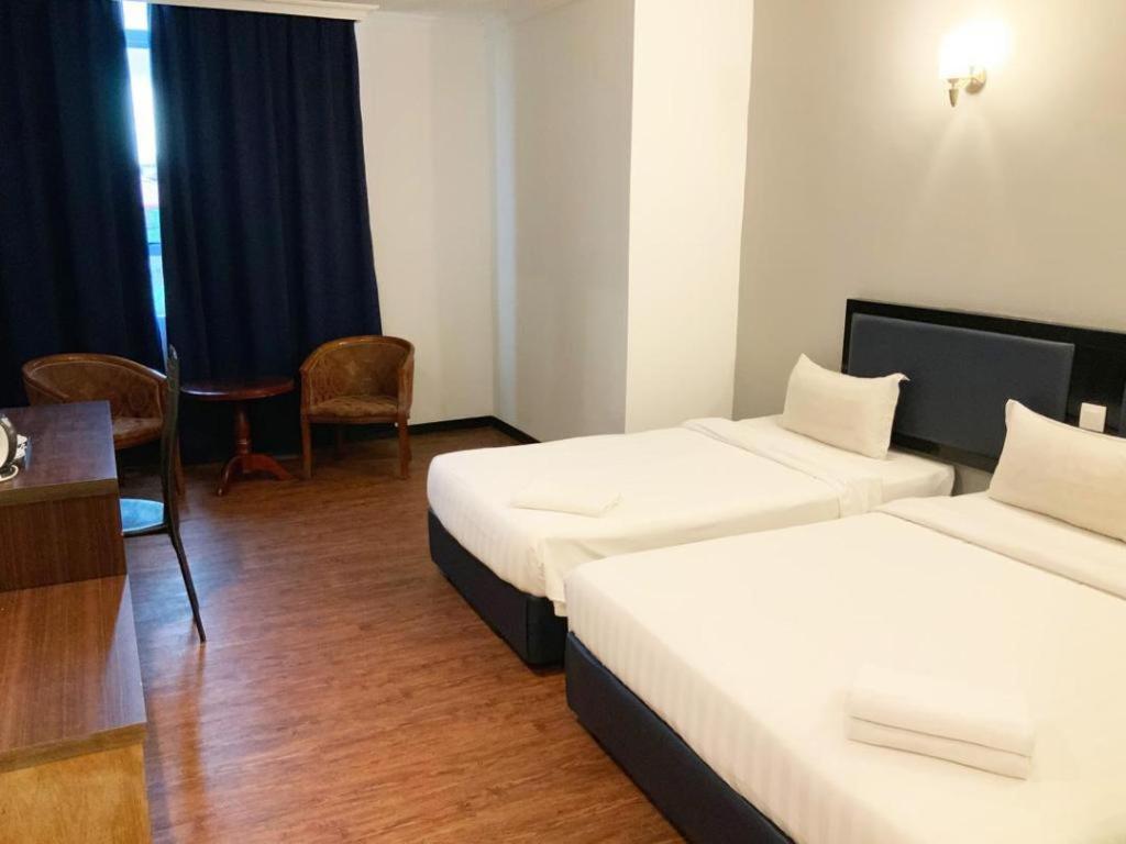 Golden Hotel Kota Kinabalu Kültér fotó